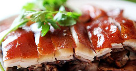 美食推荐：福山烤乳猪叫响海南